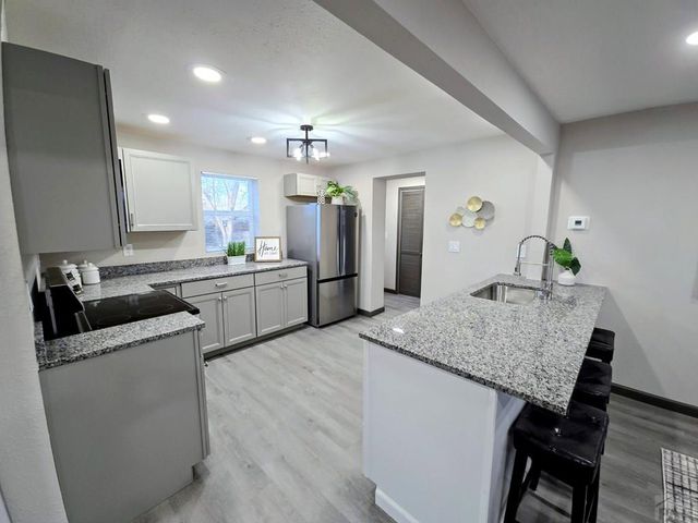 4205 St Clair Ave, Pueblo, CO 81005