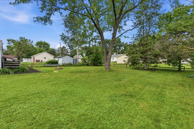909 Selby Avenue, Saint Paul Park, MN 55071