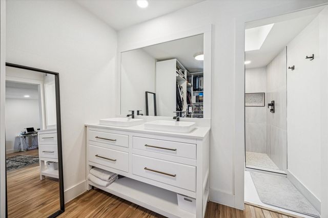 13062 Trail Hollow Drive 3062, Houston, TX 77079