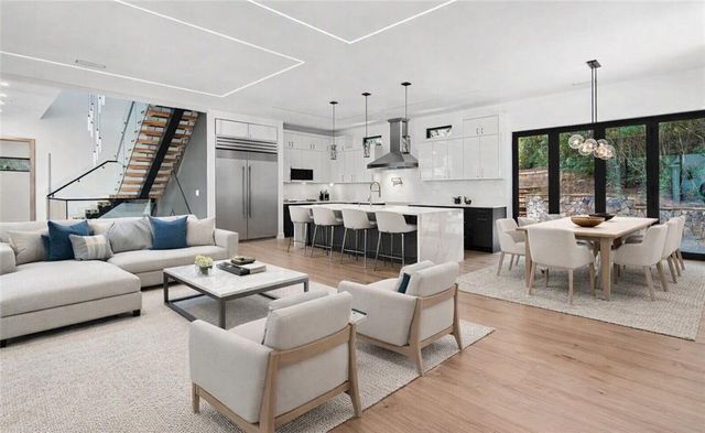 4250 Carmain Drive NE, Atlanta, GA 30342