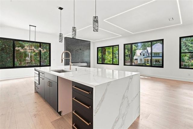 4250 Carmain Drive NE, Atlanta, GA 30342