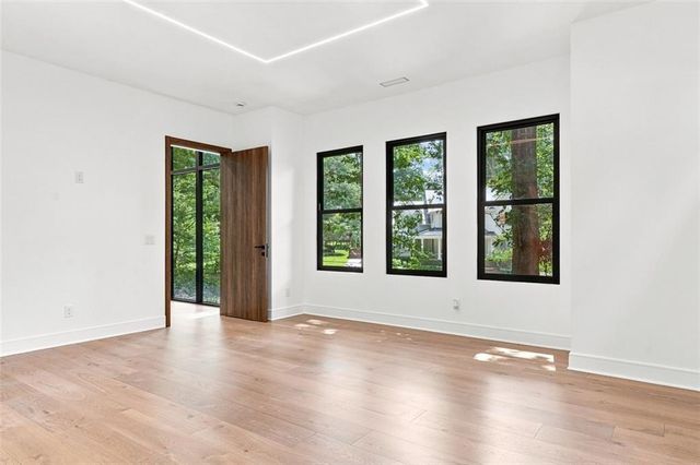 4250 Carmain Drive NE, Atlanta, GA 30342