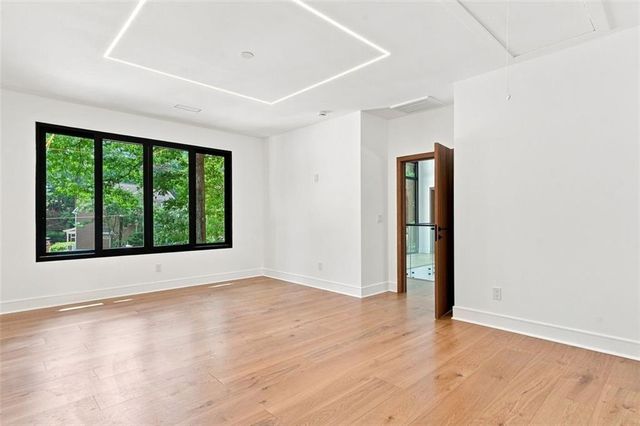 4250 Carmain Drive NE, Atlanta, GA 30342