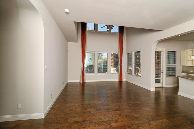 3901 Drake Elm Way, Arlington, TX 76005