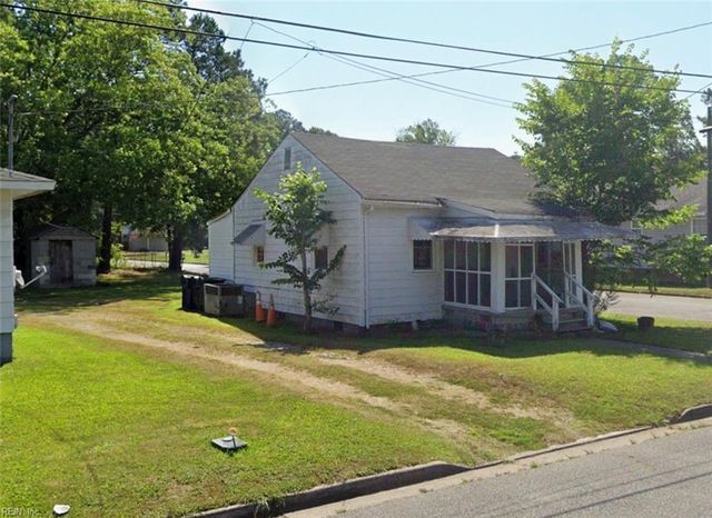 311 Hogart ST, Franklin, VA 23851