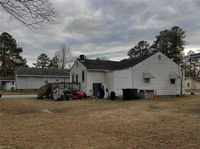 311 Hogart ST, Franklin, VA 23851