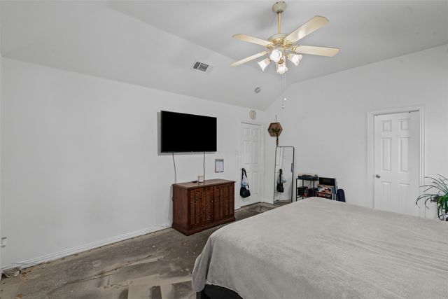 11832 Ferndale Lane, Fort Worth, TX 76008