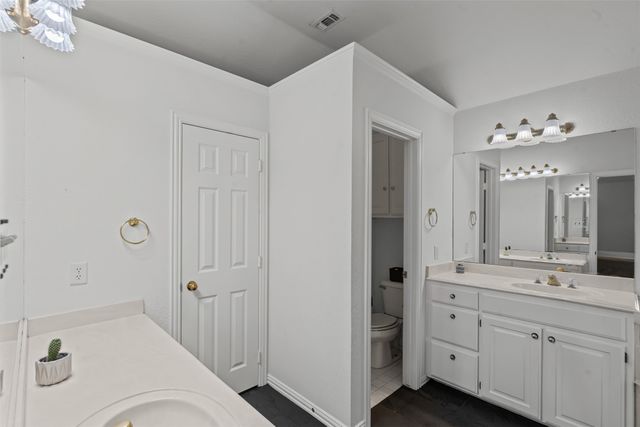 11832 Ferndale Lane, Fort Worth, TX 76008