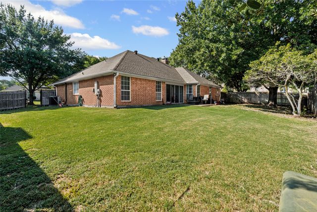 11832 Ferndale Lane, Fort Worth, TX 76008
