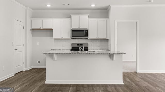 8175 Coldstream Drive, Fairburn, GA 30213