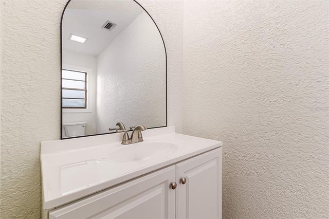 3903 WOODBURN LOOP W, Lakeland, FL 33813