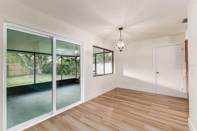 3903 WOODBURN LOOP W, Lakeland, FL 33813