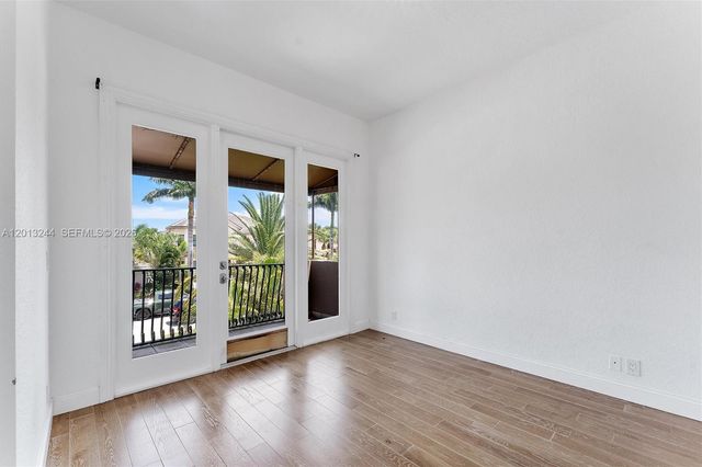 10364 Trianon Pl, Wellington, FL 33449