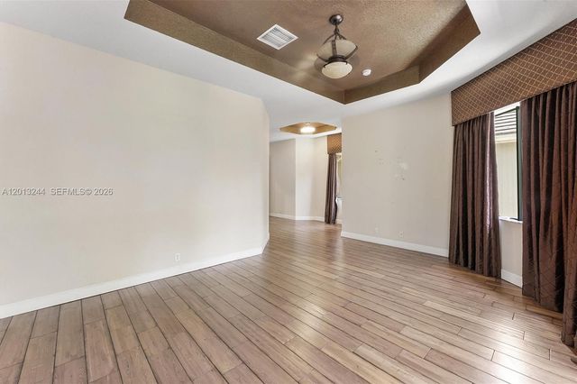 10364 Trianon Pl, Wellington, FL 33449