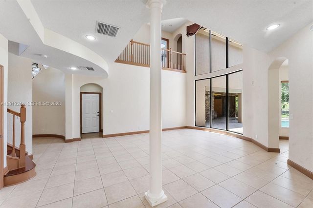 10364 Trianon Pl, Wellington, FL 33449