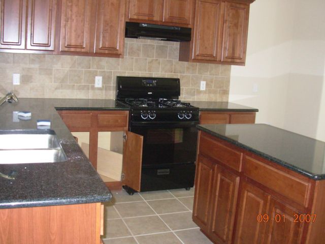 12216 Buzz Schneider LN, Austin, TX 78748