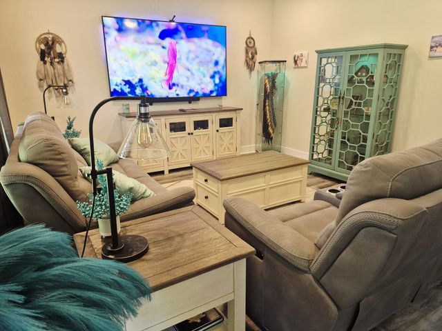 490 Ridge Top Ct, Clarksville, TN 37040