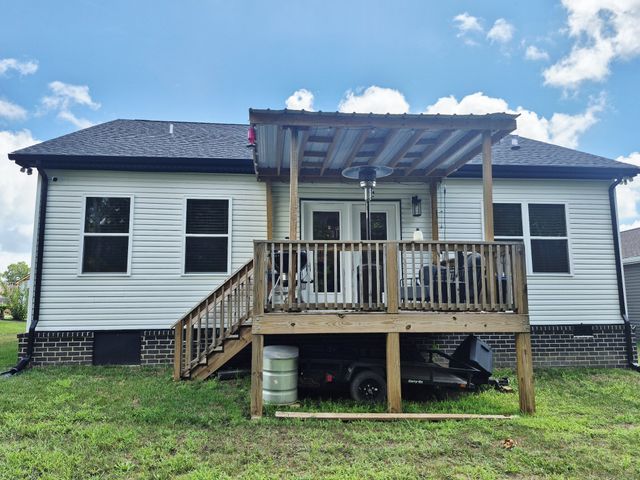 490 Ridge Top Ct, Clarksville, TN 37040