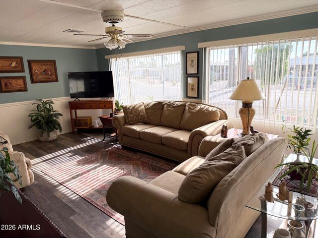 8264 E DUTCHMAN Drive, Mesa, AZ 85208