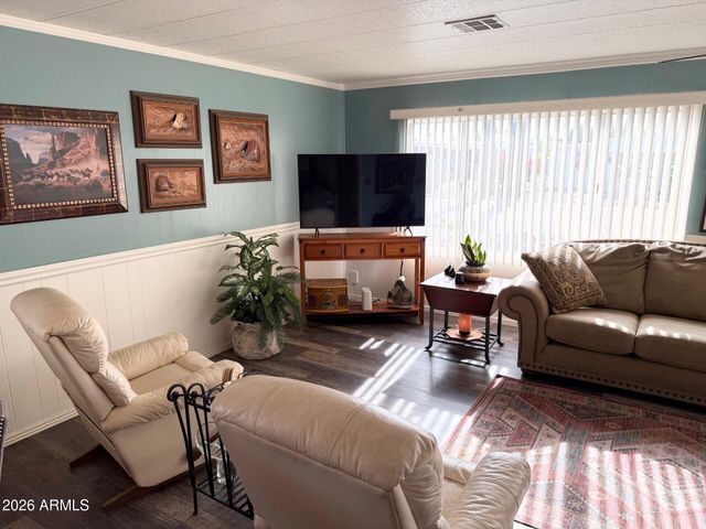 8264 E DUTCHMAN Drive, Mesa, AZ 85208