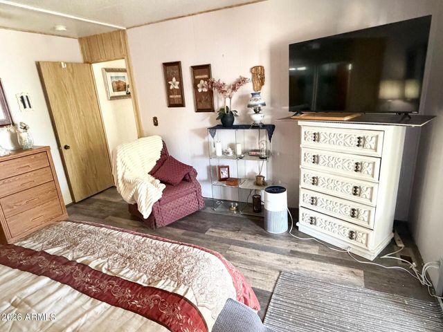 8264 E DUTCHMAN Drive, Mesa, AZ 85208