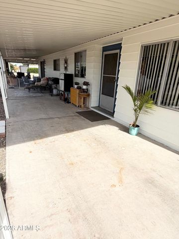 8264 E DUTCHMAN Drive, Mesa, AZ 85208