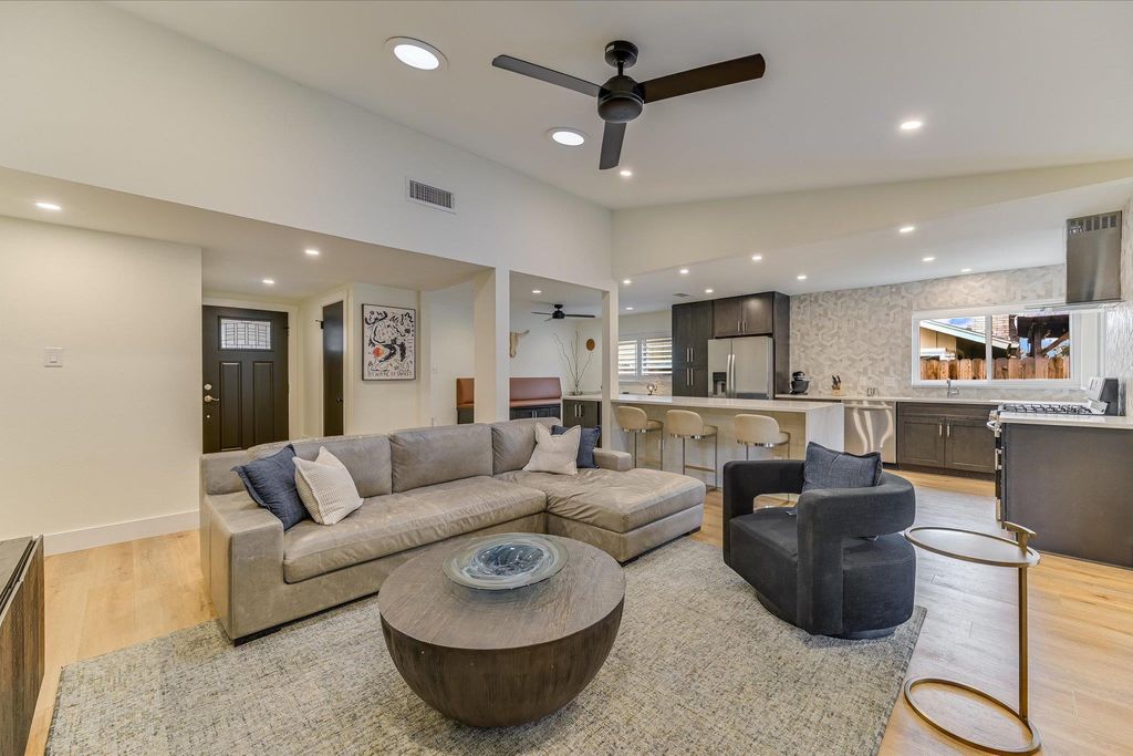 4511 Cliffstone CV, Austin, TX 78735