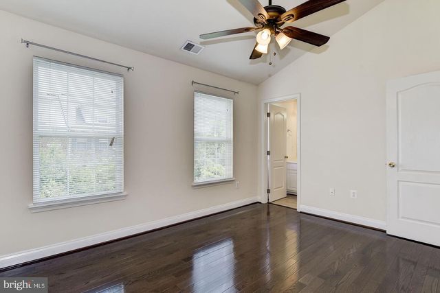 122 ELMCROFT BLVD, Rockville, MD 20850