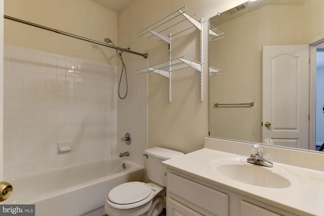 122 ELMCROFT BLVD, Rockville, MD 20850