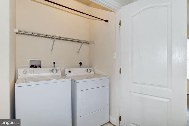 122 ELMCROFT BLVD, Rockville, MD 20850