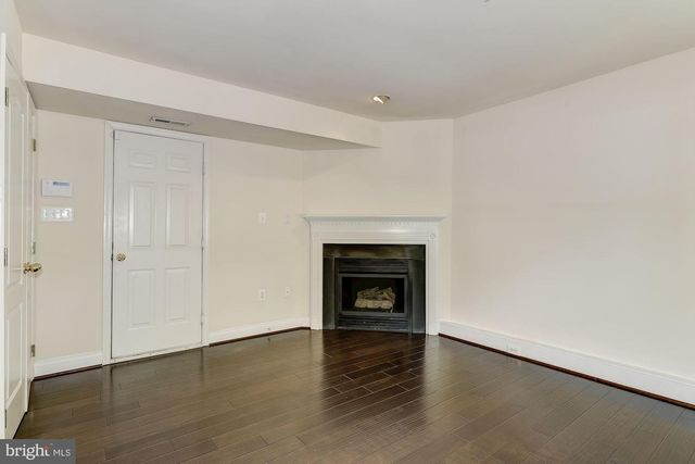 122 ELMCROFT BLVD, Rockville, MD 20850