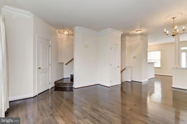 122 ELMCROFT BLVD, Rockville, MD 20850