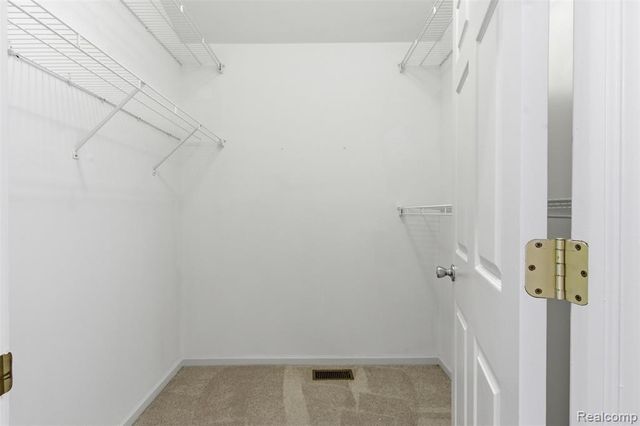 5139 Birkdale Drive, Commerce Twp, MI 48382