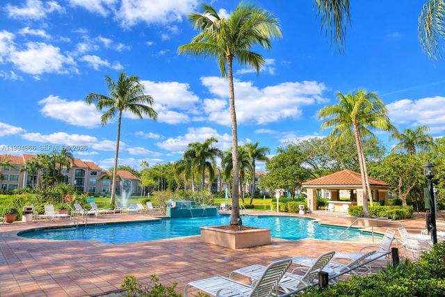 12166 Saint Andrews Pl 108, Miramar, FL 33025