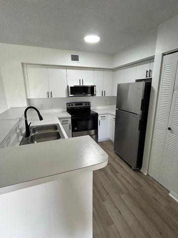 12166 Saint Andrews Pl 108, Miramar, FL 33025