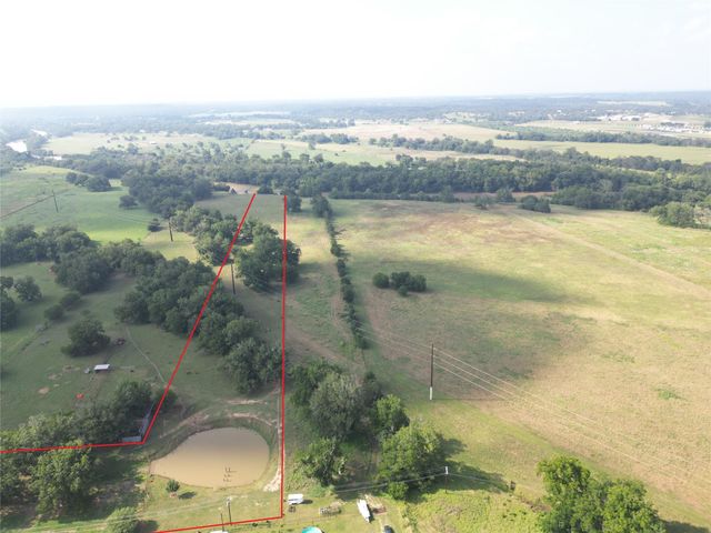 314 FM 2571, Smithville, TX 78957