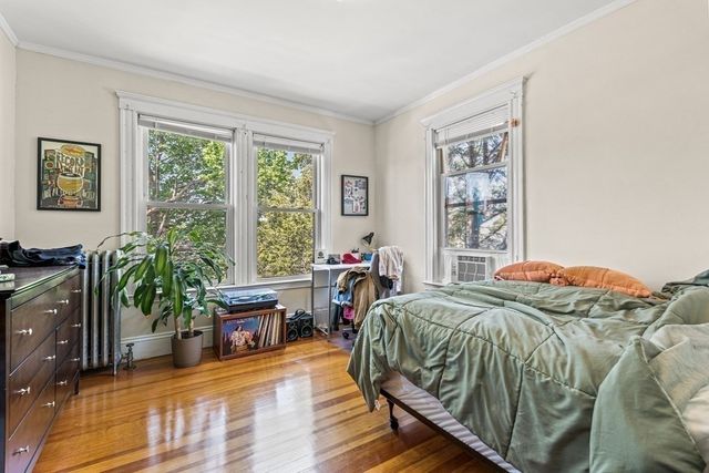 10 Chestnut Street 2L, Melrose, MA 02176