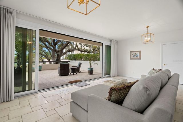 4 BELLEVIEW BOULEVARD 108, Belleair, FL 33756