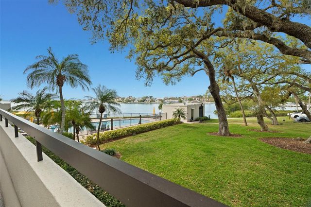 4 BELLEVIEW BOULEVARD 108, Belleair, FL 33756