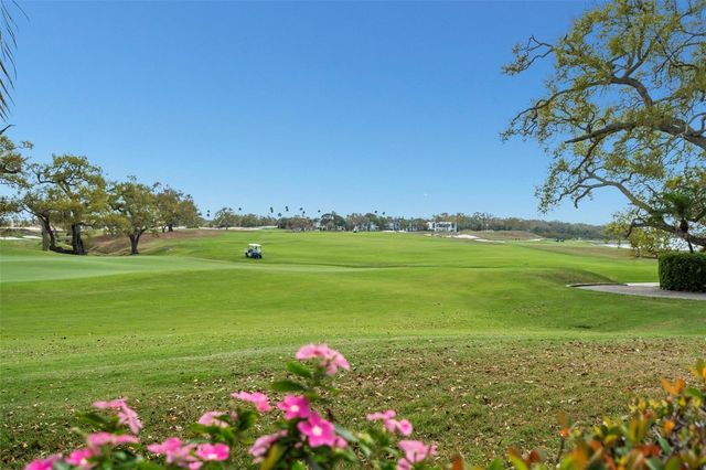 4 BELLEVIEW BOULEVARD 108, Belleair, FL 33756