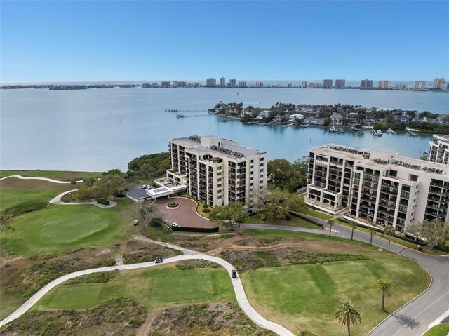 4 BELLEVIEW BOULEVARD 108, Belleair, FL 33756