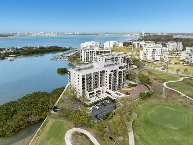 4 BELLEVIEW BOULEVARD 108, Belleair, FL 33756