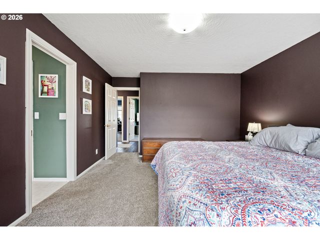 4132 N CLAREY St, Eugene, OR 97402