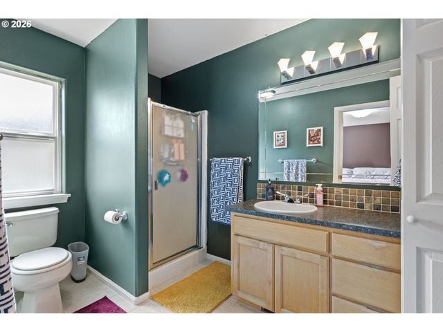 4132 N CLAREY St, Eugene, OR 97402