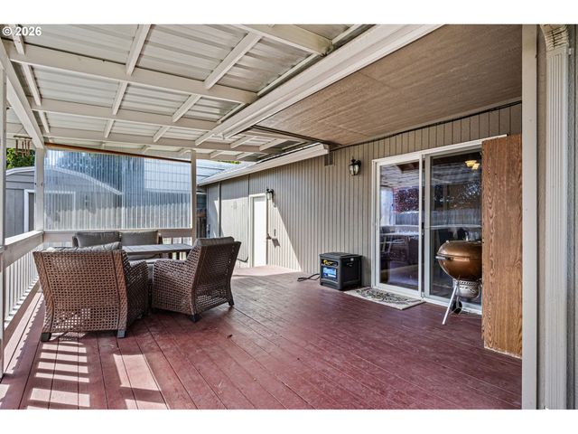 4132 N CLAREY St, Eugene, OR 97402