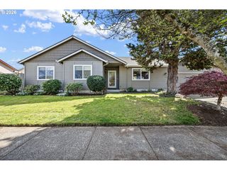 4132 N CLAREY St, Eugene, OR 97402