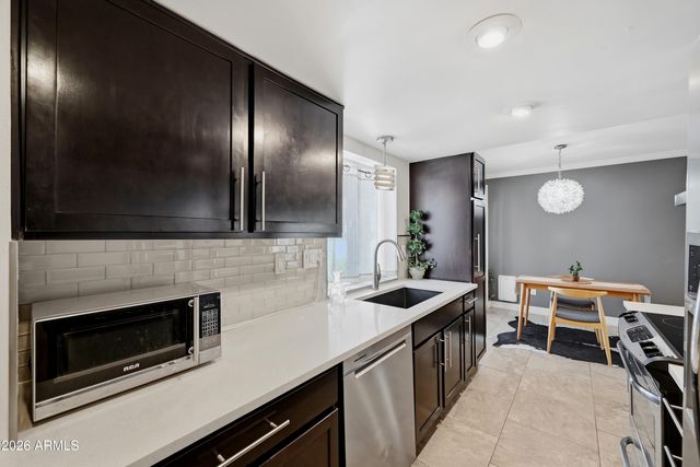 8633 S 51st Street 1, Phoenix, AZ 85044