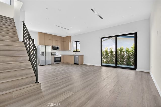 7605 Greg Avenue, Sun Valley, CA 91352