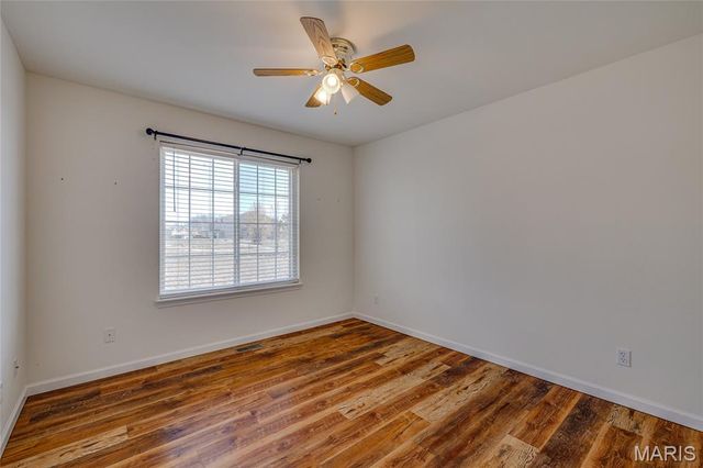 1865 Black Oak Drive, Farmington, MO 63640