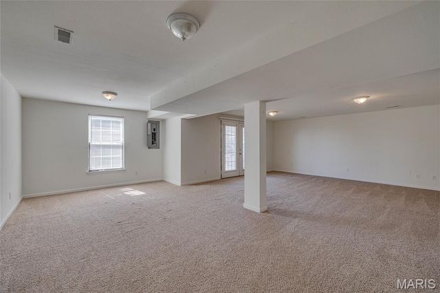 1865 Black Oak Drive, Farmington, MO 63640